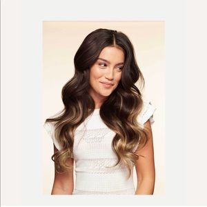 ✨ SOLD✨ 20” Seamless Dark Brown Balayage Clip Ins